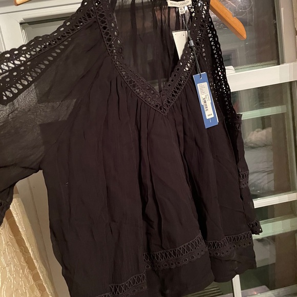 Top - Picture 2 of 3